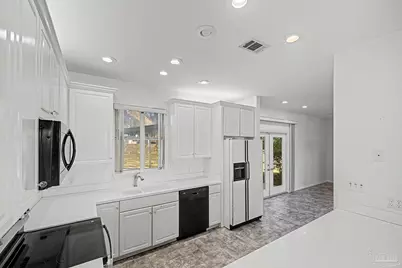 1157 N Bayshore Dr, Valparaiso, FL 32580 - Photo 32