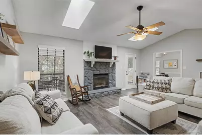 5121 Rowe Trl, Pace, FL 32571 - Photo 4