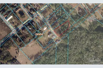 4th St, Century, FL 32535 - Photo 4