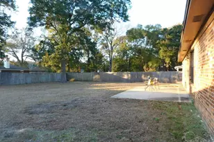 5827 Princeton Dr, Pensacola, FL 32526 - Photo 40