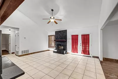 101 Thurston Pl, Crestview, FL 32536 - Photo 10