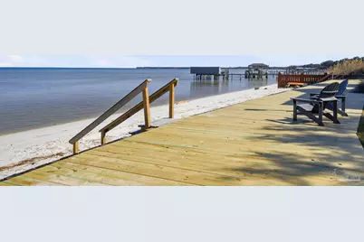 116 Baybridge Dr, Gulf Breeze, FL 32561 - Photo 68