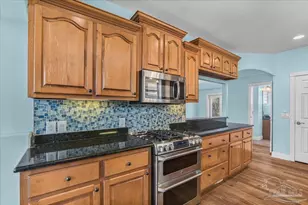 1806 Cypress St, Pensacola, FL 32502 - Photo 18