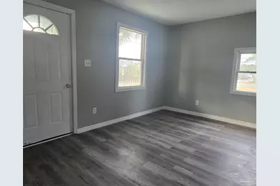 510 N G St, Pensacola, FL 32501 - Photo 6