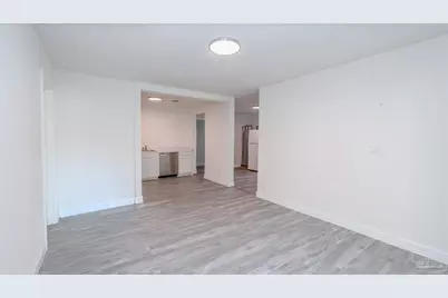303 Chaseville St, Pensacola, FL 32507 - Photo 4