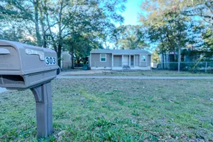 303 Chaseville St, Pensacola, FL 32507 - Photo 2
