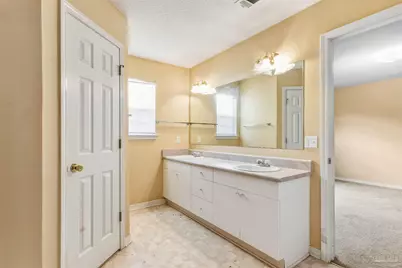 521 Desert Oak Dr, Pensacola, FL 32514 - Photo 8