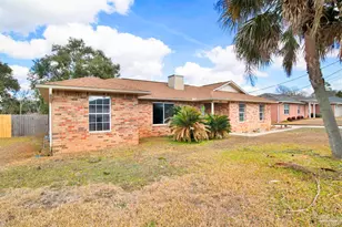 308 Twisted Oak Dr, Cantonment, FL 32533 - Photo 4