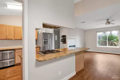 308 Twisted Oak Dr, Cantonment, FL 32533 - Photo 10