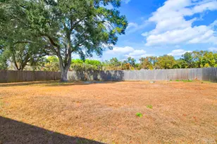 308 Twisted Oak Dr, Cantonment, FL 32533 - Photo 28