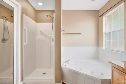 308 Twisted Oak Dr, Cantonment, FL 32533 - Photo 22