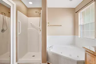 308 Twisted Oak Dr, Cantonment, FL 32533 - Photo 22