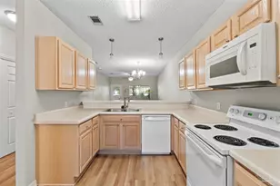 5870 Spanish Trail, Pensacola, FL 32504 - Photo 2