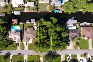 1621 Mauna Kea Ct, Gulf Breeze, FL 32563 - Photo 1