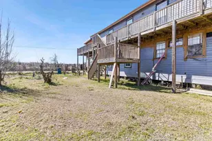 426 Front St, Century, FL 32535 - Photo 10