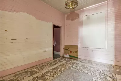 426 Front St, Century, FL 32535 - Photo 34