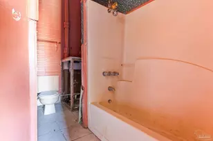 426 Front St, Century, FL 32535 - Photo 42