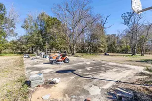 426 Front St, Century, FL 32535 - Photo 12