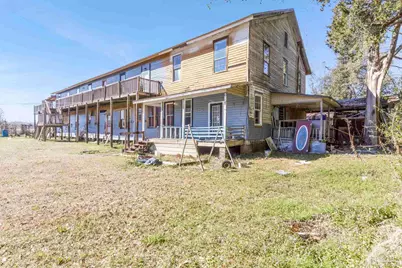 426 Front St, Century, FL 32535 - Photo 8