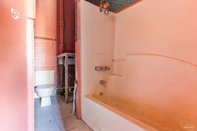 426 Front St, Century, FL 32535 - Photo 42