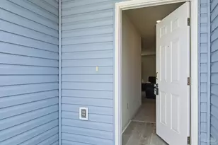 7876 Maxton Rd, Pensacola, FL 32514 - Photo 6