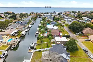 1148 Sunset Ln, Gulf Breeze, FL 32563 - Photo 1