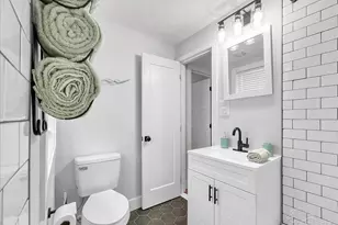 222 Henry St, Pensacola, FL 32507 - Photo 14