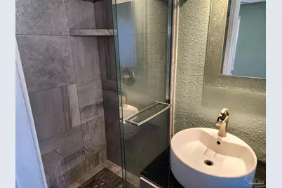 1100 E Hernandez St, Pensacola, FL 32503 - Photo 16