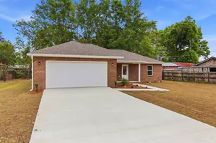 4208 Eleanor St, Pace, FL 32571 - Photo 2