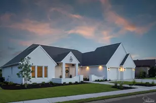 5677 Highland Lake Dr, Milton, FL 32583 - Photo 1