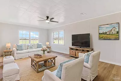 4710 Wiggins Ln, Century, FL 32535 - Photo 6