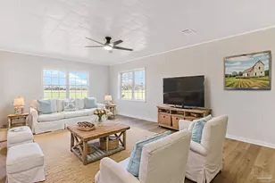 4710 Wiggins Ln, Century, FL 32535 - Photo 6