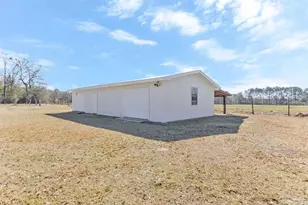 4710 Wiggins Ln, Century, FL 32535 - Photo 14