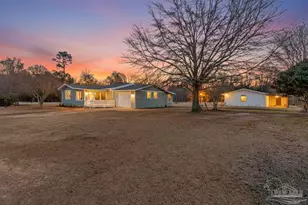 4710 Wiggins Ln, Century, FL 32535 - Photo 2