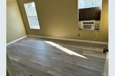 5675 Saufley Field Rd #10, Pensacola, FL 32526 - Photo 4