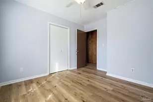 6430 W 9 Mile Rd, Pensacola, FL 32526 - Photo 18