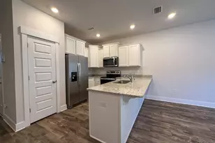 1559 Iroquois Ct, Pensacola, FL 32534 - Photo 4