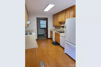 3023 Laurel Dr, Gulf Breeze, FL 32563 - Photo 16