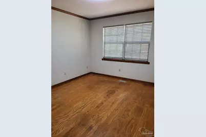 3023 Laurel Dr, Gulf Breeze, FL 32563 - Photo 18