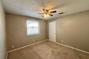 2912 Breckenridge Dr, Pensacola, FL 32526 - Photo 12