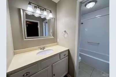 2912 Breckenridge Dr, Pensacola, FL 32526 - Photo 18