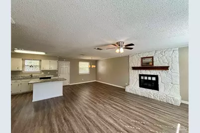 2912 Breckenridge Dr, Pensacola, FL 32526 - Photo 4