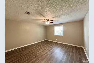 2912 Breckenridge Dr, Pensacola, FL 32526 - Photo 16