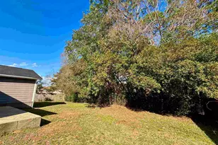 2912 Breckenridge Dr, Pensacola, FL 32526 - Photo 24