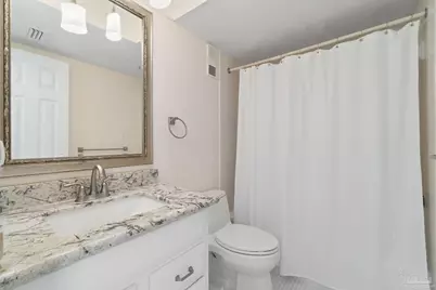 615 Bayshore Dr #806, Pensacola, FL 32507 - Photo 6