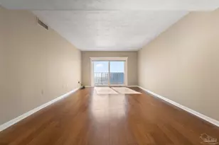 615 Bayshore Dr, Pensacola, FL 32507 - Photo 12