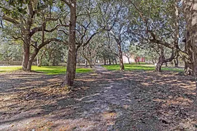 5144 Soundside Dr, Gulf Breeze, FL 32563 - Photo 56