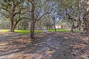 5144 Soundside Dr, Gulf Breeze, FL 32563 - Photo 56