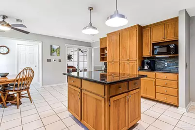 5144 Soundside Dr, Gulf Breeze, FL 32563 - Photo 18