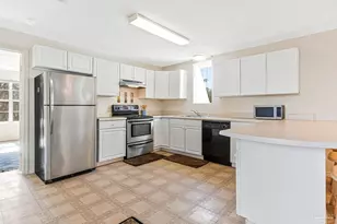 5144 Soundside Dr, Gulf Breeze, FL 32563 - Photo 38